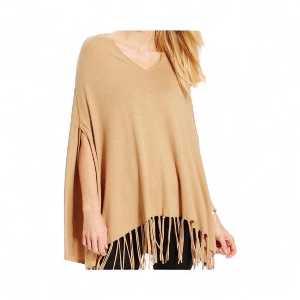 🤎✨ EUC MICHAEL KORS Camel Fringe V-Neck Poncho Sweater | Sz S/M
